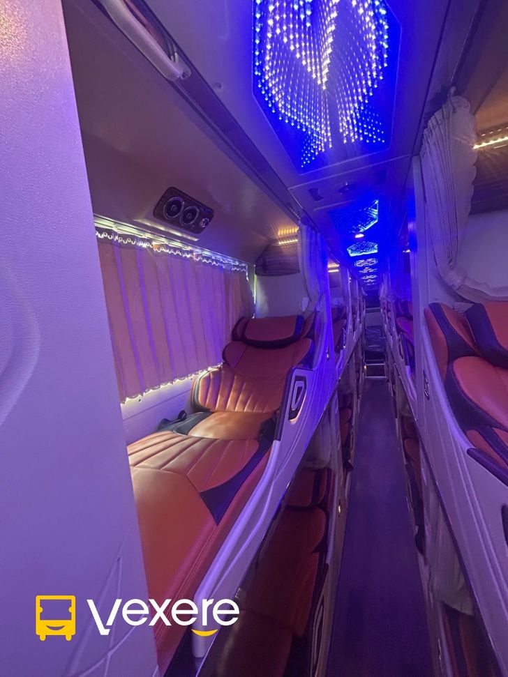 Giường nằm Nội thất Limousine 34 phòng Việt Tân Xe Việt Tân Giường nằm Nội thất Limousine 34 phòng