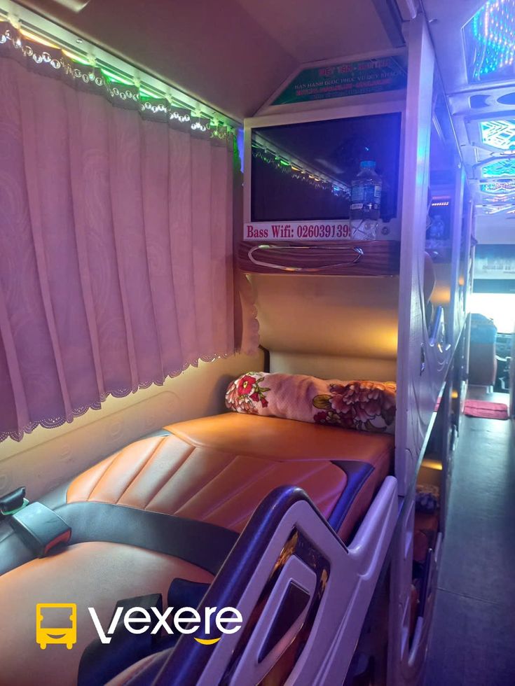 Nội thất Limousine 34 phòng Việt Tân Xe Việt Tân Nội thất Limousine 34 phòng