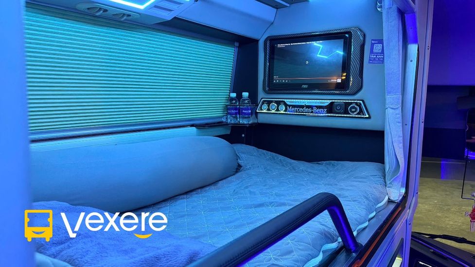 Giường nằm Tiện ích Nội thất Limousine 24 Phòng Mercedes- Benz Cường Ny Xe Cường Ny Giường nằm Tiện ích Nội thất Limousine 24 Phòng Mercedes- Benz