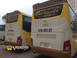 Xe Long Nguyễn Mặt sau xe Limousine Giường nằm 34 phòng