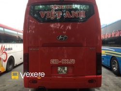 Xe Việt Anh (Lai Châu) Mặt sau xe Giường nằm 40 chỗ