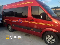 Xe Ninh Quỳnh Car Vip Bên hông xe Limousine 9 chỗ VIP