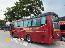 Xe Ninh Quỳnh Car Vip Bên hông xe Limousine 15 chỗ VIP