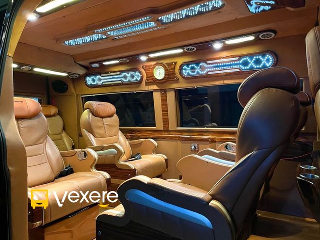 Hưng Thịnh Phát Limousine