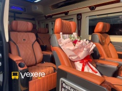 Xe Ninh Bình Excursion Transport Nội thất Tiện ích Ghế ngồi Limousine 11 chỗ VIP
