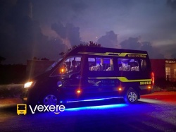 Xe Việt Vân Bên hông xe Ghế ngồi 16 chỗ