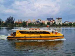 Xe Saigon Waterbus Ghế ngồi 75 chỗ mới