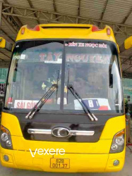 Xe Tây Nguyên Mặt trước xe Giường nằm 42 chỗ
