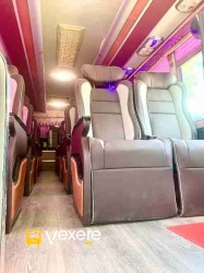 Xe Sapa Express Nội thất Limousine 18 chỗ VIP