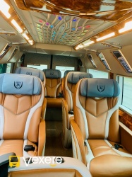 Xe Tiến Minh Luxury Bus Nội thất Limousine 9 chỗ