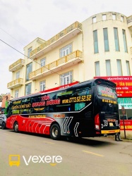 Xe Tân Quang Dũng Express Bên hông xe Giường phòng 32 chỗ