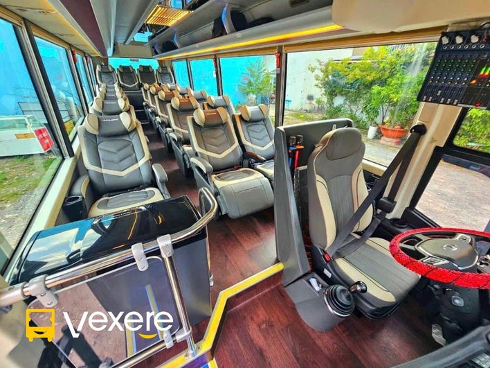 Cát Bà Go Easy Limousine