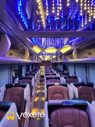 Xe AGO Hoàng Phương Tiện ích Nội thất Limousine 27 chỗ