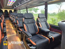 Xe Ninh Bình Excursion Transport Tiện ích Nội thất Limousine 23 chỗ