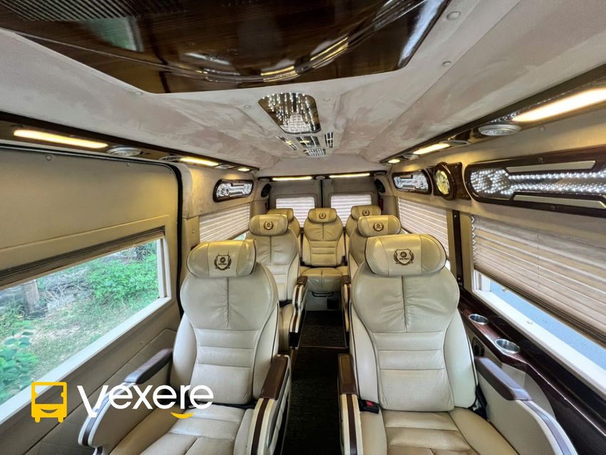 Mai Châu Smile Limousine