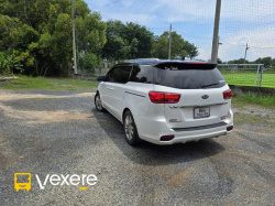 Xe Kim Thành (Lagi) Mặt sau xe Sedona 8 chỗ