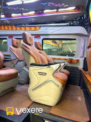 Xe Bus Limousine Hà Giang Tiện ích Nội thất Limousine 9 chỗ