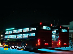 Xe Hiếu Viện Bên hông xe Limousine 22 Phòng (WC)
