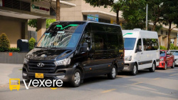 Xe Vie Limousine Mặt trước xe Bên hông xe Limousine 9 chỗ