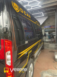 Xe Thuận Phát Limousine Bên hông xe Limousine 9 chỗ
