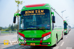 Xe Bình Tâm Mặt trước xe Bên hông xe Giường nằm Limousine 24 phòng