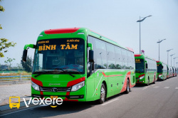 Xe Bình Tâm Mặt trước xe Bên hông xe Giường nằm Limousine 34 phòng
