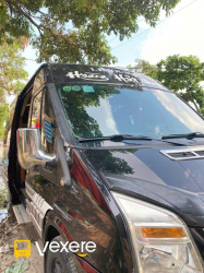 Xe Hoàng Hải Limousine VIP Bên hông xe Limousine 9 chỗ
