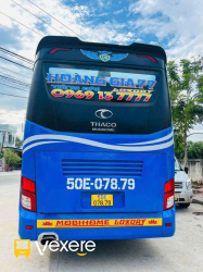 Xe Hoàng Gia 77 Mặt sau xe Limousine 24 Phòng