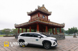 Xe Caro Luxury Mặt trước xe Bên hông xe Hyundai Custin 6 ghế