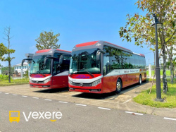 Xe The Queen Tourist Mặt trước xe Bên hông xe Limousine 22 Phòng