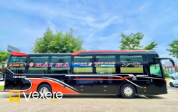 Xe Hải Hà Limousine Bên hông xe Limousine giường đôi 24 phòng