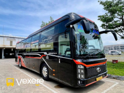 Xe Hải Hà Limousine Bên hông xe Mặt trước xe Limousine giường đôi 24 phòng