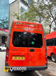 Xe Thăng Long Transport Mặt sau xe Ghế ngồi 16 chỗ