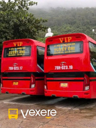 Xe Tuyết Thi Mặt sau xe Giường nằm 44 chỗ