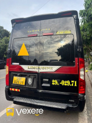 Xe Lovabus Mặt sau xe Limousine 9 chỗ