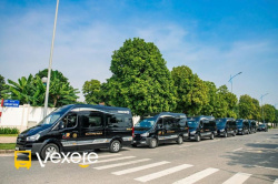 Xe Hoàng Phú Limousine Bên hông xe Limousine 9 chỗ