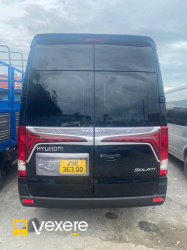 Xe Hạ Long Star Limousine Mặt sau xe Limousine 11 chỗ