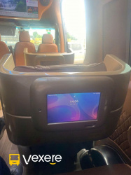 Xe Hạ Long Star Limousine Nội thất Tiện ích Limousine 11 chỗ