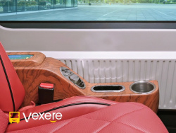 Xe Vĩnh Quang Tiện ích Limousine 11 chỗ