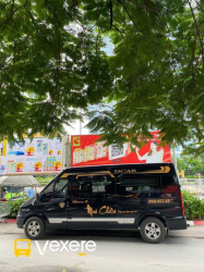 Xe Phương Hạ Limousine Bên hông xe Limousine 9 chỗ