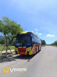 Xe Tân Thành Nhân Mặt trước xe Bên hông xe Limousine 22 chỗ
