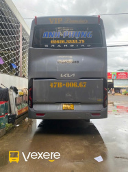 Xe Anh Phụng Mặt sau xe Limousine 24 phòng