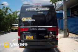 Xe Hoàng Phương Limousine (Hải Phòng) Mặt sau xe Limousine 9 chỗ