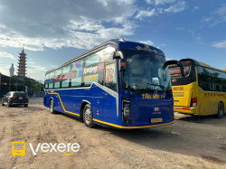 Xe Lovabus Bên hông xe Limousine giường phòng 24 chỗ