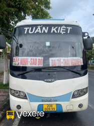 Xe Tuấn Kiệt (Thái Nguyên) Mặt trước xe Ghế ngồi 28 chỗ