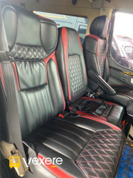 Xe Newstar Travel Ghế ngồi Limousine 11 chỗ