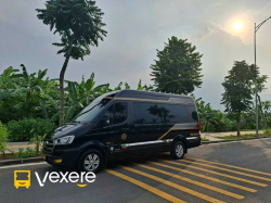 Xe Newstar Travel Bên hông xe Limousine 11 chỗ