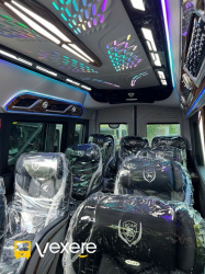 Xe Nhật Đoan Limousine Ghế ngồi Nội thất Tiện ích Limousine 12 chỗ