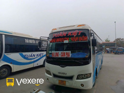 Xe Tuấn Kiệt (Thái Nguyên) Mặt trước xe Ghế ngồi 45 chỗ