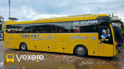 Xe Tuấn Kiệt (Thái Nguyên) Bên hông xe Ghế ngồi 45 chỗ